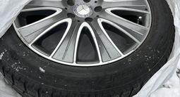 Зимние шины TOYO за 260 000 тг. в Алматы