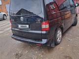 Volkswagen Multivan 2005 года за 9 000 000 тг. в Усть-Каменогорск – фото 2