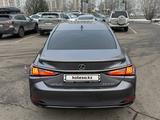 Lexus ES 250 2019 годаfor21 000 000 тг. в Алматы – фото 4