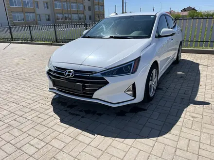 Hyundai Elantra 2019 года за 6 200 000 тг. в Уральск – фото 4