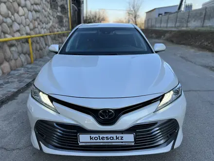 Toyota Camry 2019 года за 17 400 000 тг. в Шымкент – фото 7