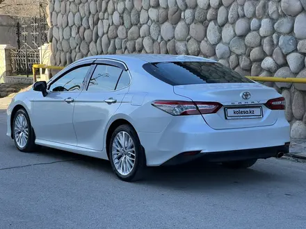 Toyota Camry 2019 года за 17 400 000 тг. в Шымкент – фото 5