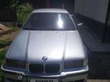 BMW 318 1996 года за 750 000 тг. в Алматы – фото 2