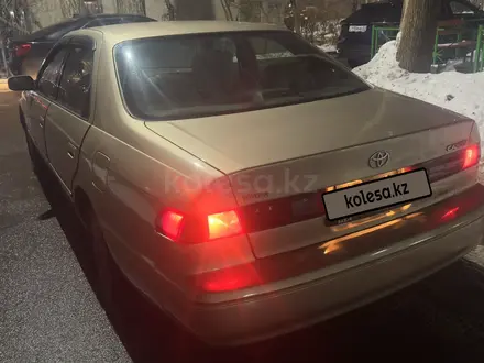 Toyota Camry 1999 года за 3 400 000 тг. в Алматы – фото 22