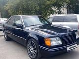 Mercedes-Benz E 280 1994 года за 2 650 000 тг. в Астана