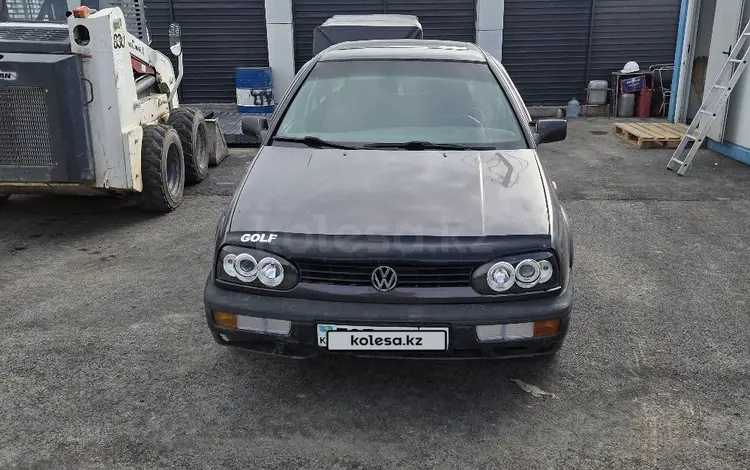 Volkswagen Golf 1993 года за 1 450 000 тг. в Алматы