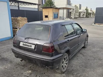 Volkswagen Golf 1993 года за 1 450 000 тг. в Алматы – фото 4
