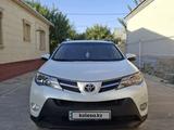 Toyota RAV4 2014 годаfor12 500 000 тг. в Шымкент