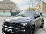 Jeep Grand Cherokee 2015 года за 24 000 000 тг. в Актобе