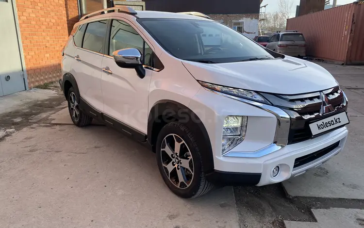 Mitsubishi Xpander Cross 2022 года за 10 700 000 тг. в Астана