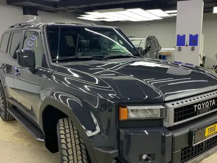 Toyota Land Cruiser Prado 2024 года за 30 500 000 тг. в Астана – фото 2