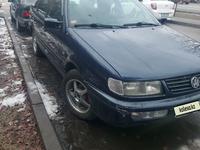 Volkswagen Passat 1995 годаfor1 950 000 тг. в Алматы