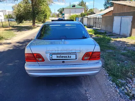 Mercedes-Benz E 280 1996 года за 3 100 000 тг. в Талдыкорган – фото 6