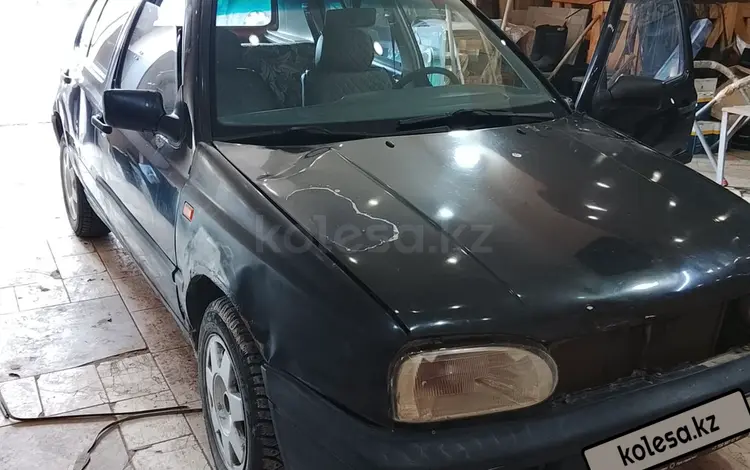 Volkswagen Golf 1994 года за 700 000 тг. в Уральск