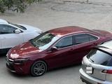 Toyota Camry 2015 года за 4 600 000 тг. в Жанаозен
