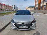 Hyundai Elantra 2020 года за 9 500 000 тг. в Актобе