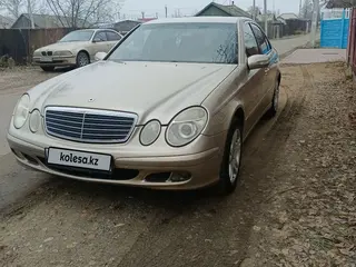 Mercedes-Benz E-Class, 2002