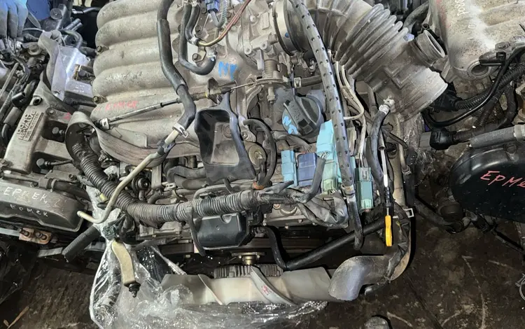 Двигатель Мотор NI VQ35 механика заслонка Nissan Pathfinder объём 3.5 литр за 550 000 тг. в Алматы