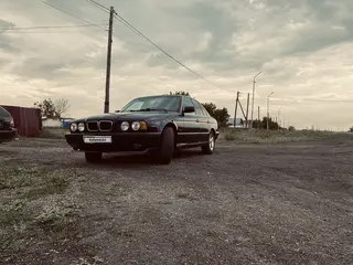 BMW 525