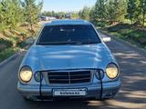 Mercedes-Benz E 280 1996 годаүшін2 550 000 тг. в Астана