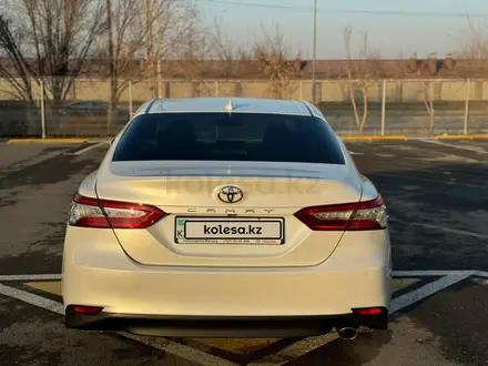 Toyota Camry 2019 года за 14 500 000 тг. в Шымкент – фото 6