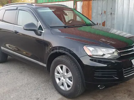 Volkswagen Touareg 2011 года за 11 000 000 тг. в Талдыкорган