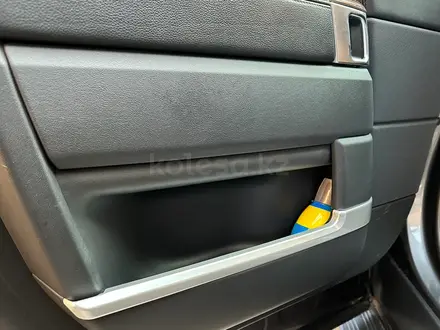 Land Rover Range Rover 2015 года за 30 500 000 тг. в Алматы – фото 31