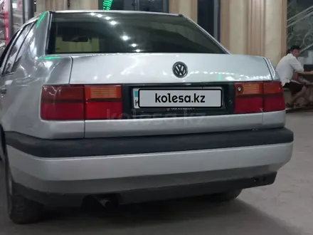 Volkswagen Vento 1993 года за 1 500 000 тг. в Шымкент – фото 11