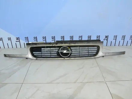 Решетка радиатора Opel Astra F за 10 000 тг. в Тараз