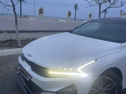 Kia K5 2022 года за 13 500 000 тг. в Актау – фото 2