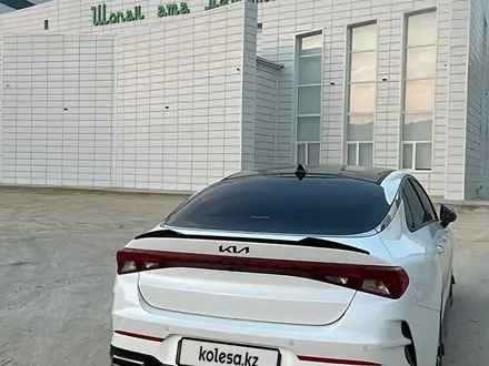 Kia K5 2022 года за 13 500 000 тг. в Актау – фото 5