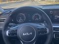 Kia K5 2022 года за 13 500 000 тг. в Актау – фото 6