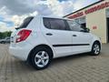 Skoda Fabia 2013 годаfor3 500 000 тг. в Актобе – фото 2