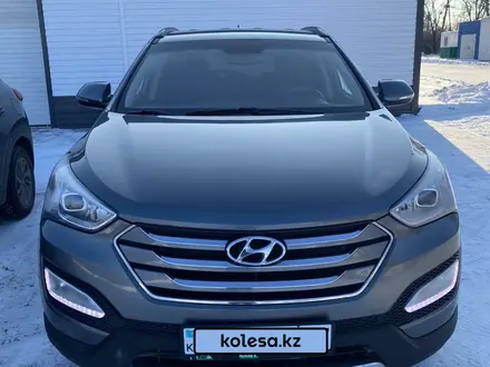 Hyundai Santa Fe 2014 года за 9 250 000 тг. в Уральск