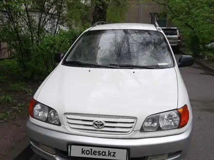 Toyota Picnic 2001 годаүшін3 800 000 тг. в Алматы