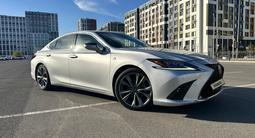 Lexus ES 350 2019 года за 21 000 000 тг. в Астана – фото 2