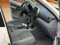 Toyota RAV4 2003 года за 5 700 000 тг. в Алматы – фото 23