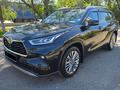 Toyota Highlander Luxe 2025 годаүшін32 800 000 тг. в Семей