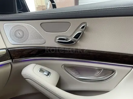 Mercedes-Benz S 400 2015 года за 22 900 000 тг. в Алматы – фото 41