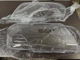 Стекла фар Mitsubishi Pajero 3 новые за 20 000 тг. в Усть-Каменогорск