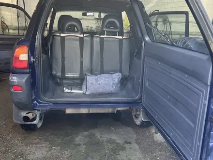 Toyota RAV4 1996 года за 2 500 000 тг. в Алматы – фото 9
