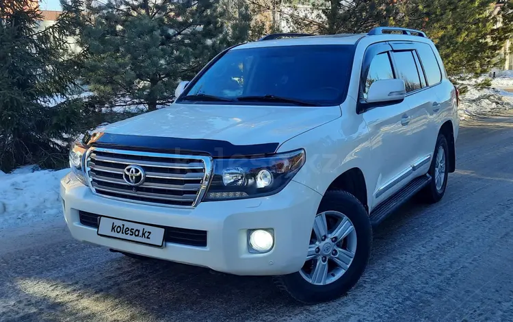 Toyota Land Cruiser 2015 годаfor25 500 000 тг. в Актобе