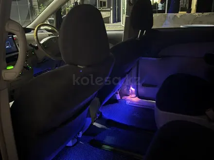 Toyota Estima 2006 года за 7 800 000 тг. в Алматы – фото 11