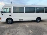 Toyota  Coaster 2006 года за 8 500 000 тг. в Актау – фото 2
