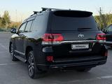 Toyota Land Cruiser 2018 года за 35 000 000 тг. в Усть-Каменогорск – фото 4