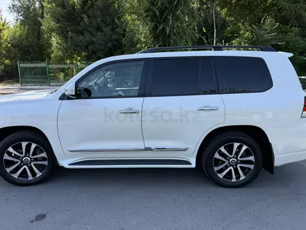 Toyota Land Cruiser 2019 года за 31 800 000 тг. в Алматы – фото 6