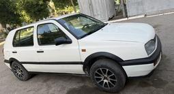 Volkswagen Golf 1993 годаүшін1 400 000 тг. в Тараз