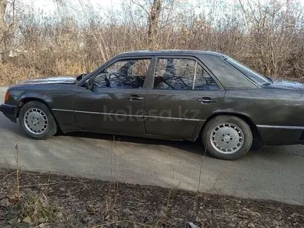 Mercedes-Benz E 230 1990 года за 950 000 тг. в Алматы – фото 9