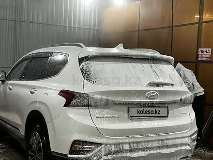 Hyundai Santa Fe 2019 года за 14 250 000 тг. в Алматы – фото 4