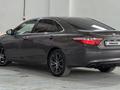 Toyota Camry 2016 года за 8 400 000 тг. в Атырау – фото 12